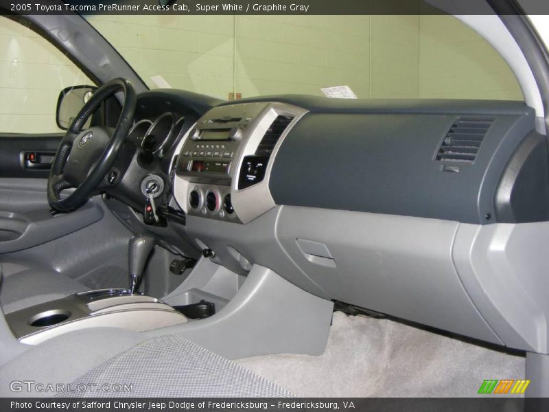 Super White / Graphite Gray 2005 Toyota Tacoma PreRunner Access Cab