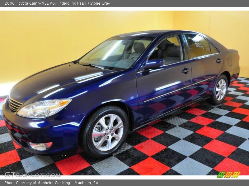 Indigo Ink Pearl / Stone Gray 2006 Toyota Camry XLE V6