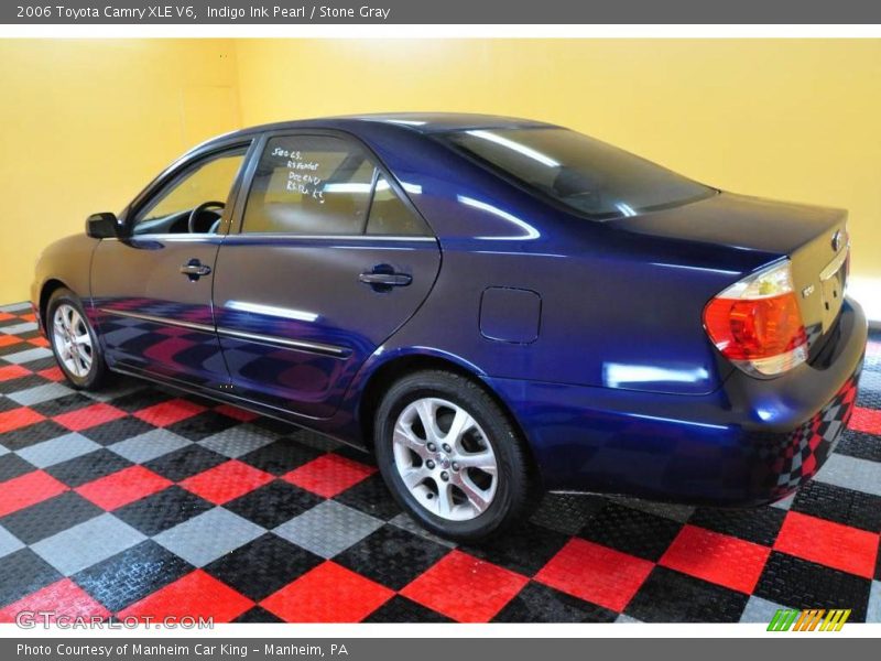 Indigo Ink Pearl / Stone Gray 2006 Toyota Camry XLE V6