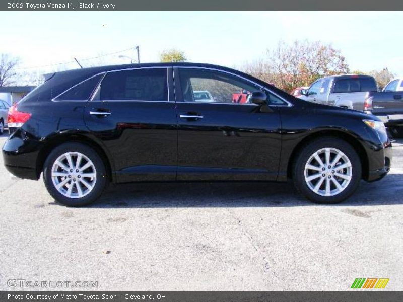 Black / Ivory 2009 Toyota Venza I4