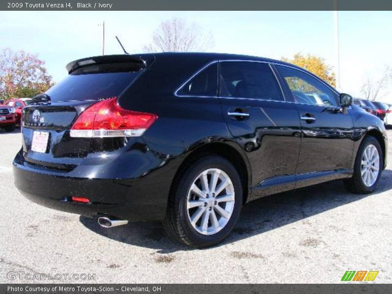 Black / Ivory 2009 Toyota Venza I4