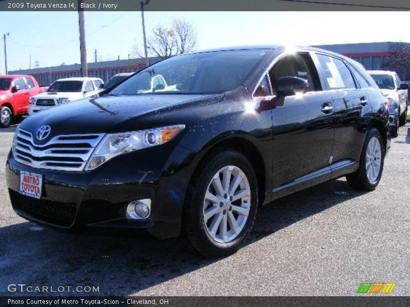 Black / Ivory 2009 Toyota Venza I4