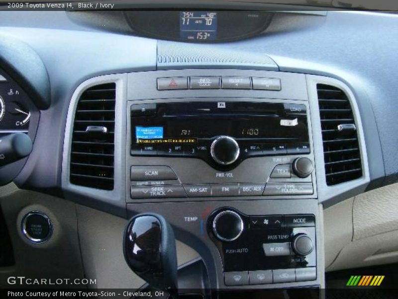 Black / Ivory 2009 Toyota Venza I4