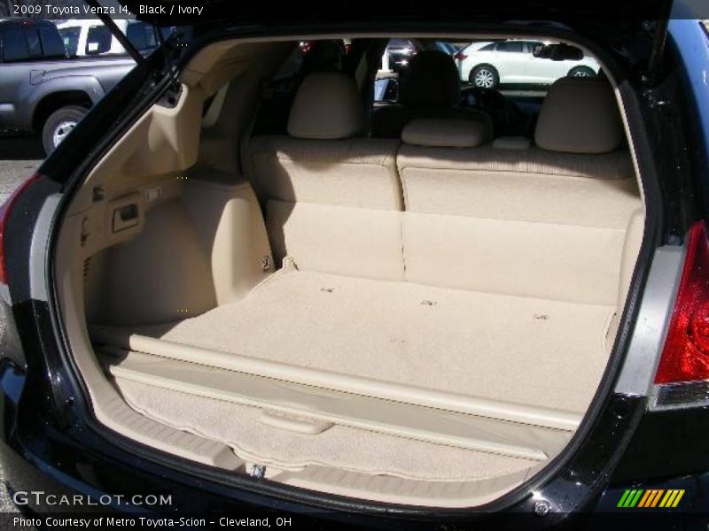 Black / Ivory 2009 Toyota Venza I4