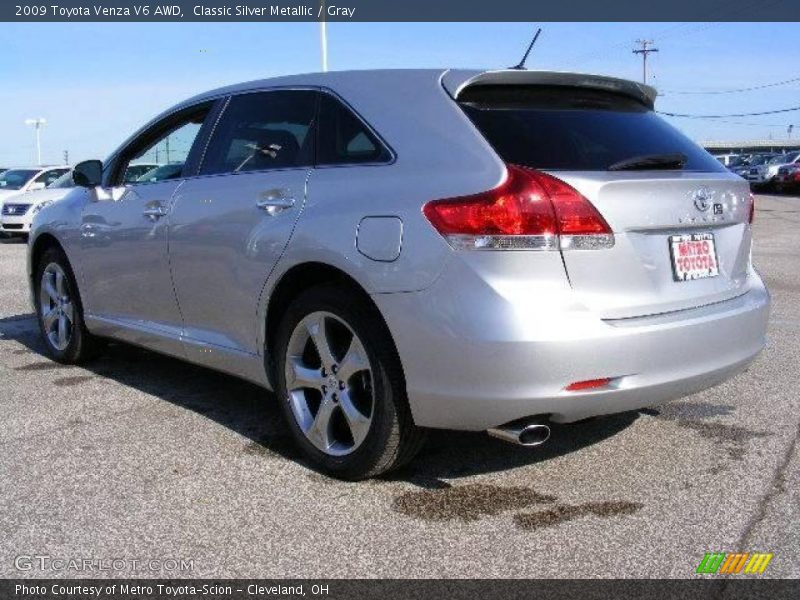 Classic Silver Metallic / Gray 2009 Toyota Venza V6 AWD