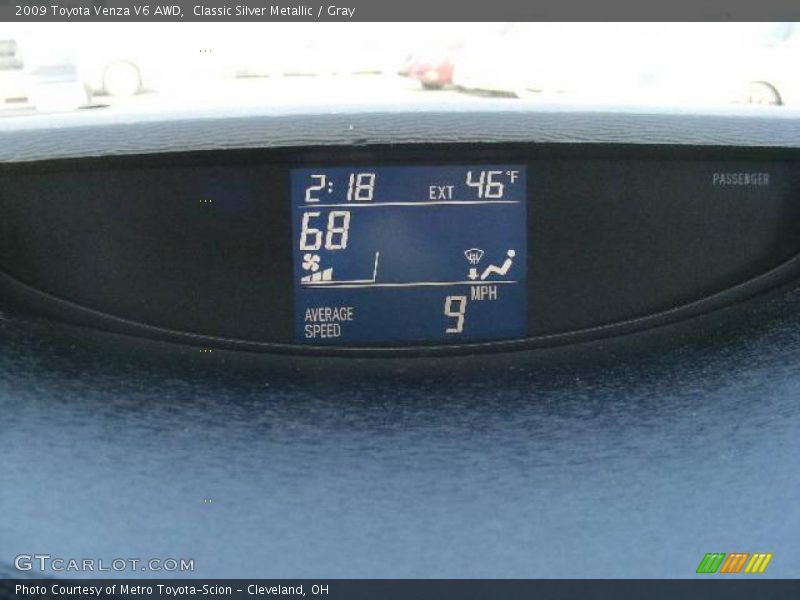 Classic Silver Metallic / Gray 2009 Toyota Venza V6 AWD