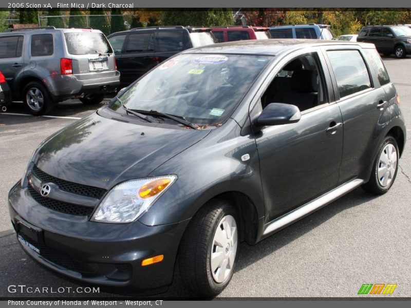 Flint Mica / Dark Charcoal 2006 Scion xA