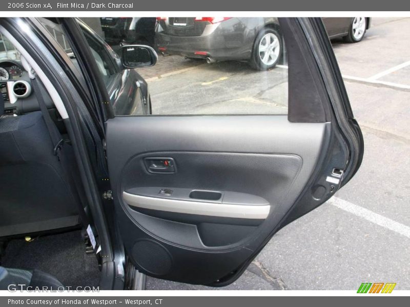 Flint Mica / Dark Charcoal 2006 Scion xA