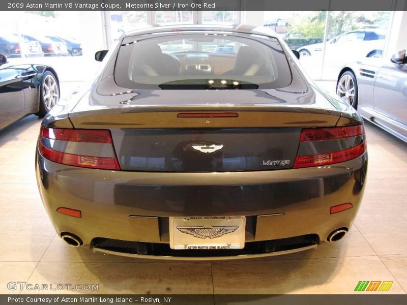Meteorite Silver / Iron Ore Red 2009 Aston Martin V8 Vantage Coupe