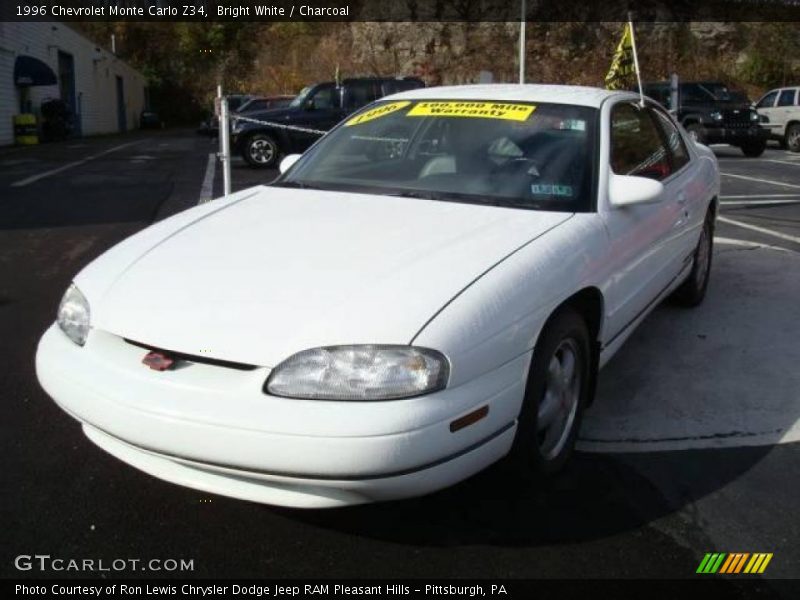 Bright White / Charcoal 1996 Chevrolet Monte Carlo Z34
