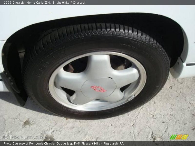 Bright White / Charcoal 1996 Chevrolet Monte Carlo Z34