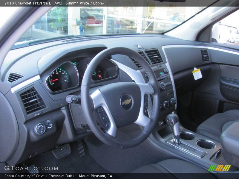 Summit White / Ebony 2010 Chevrolet Traverse LT AWD