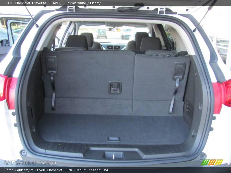 Summit White / Ebony 2010 Chevrolet Traverse LT AWD