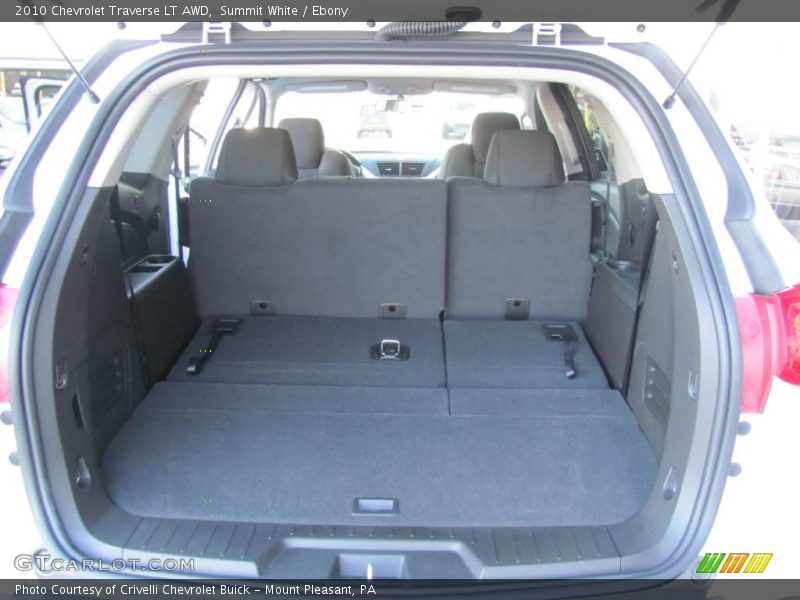 Summit White / Ebony 2010 Chevrolet Traverse LT AWD