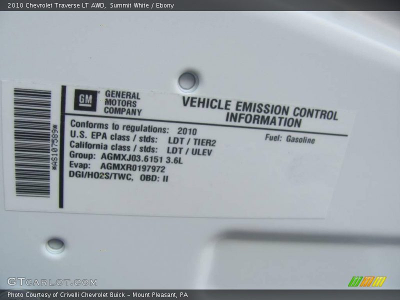 Summit White / Ebony 2010 Chevrolet Traverse LT AWD