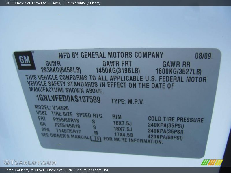 Summit White / Ebony 2010 Chevrolet Traverse LT AWD