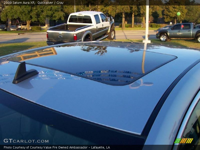 Quicksilver / Gray 2009 Saturn Aura XR