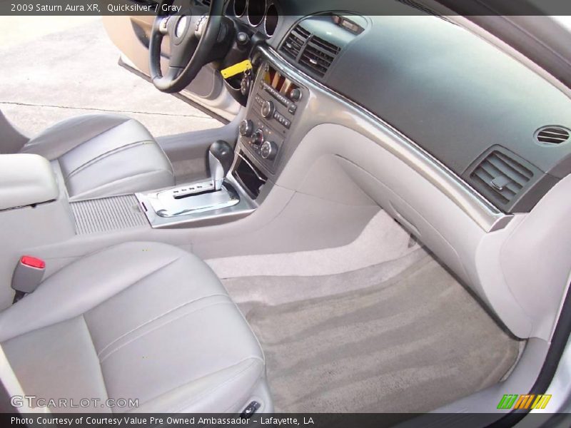 Quicksilver / Gray 2009 Saturn Aura XR