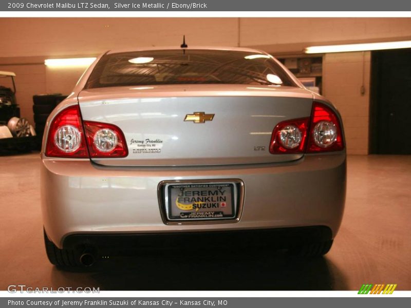 Silver Ice Metallic / Ebony/Brick 2009 Chevrolet Malibu LTZ Sedan
