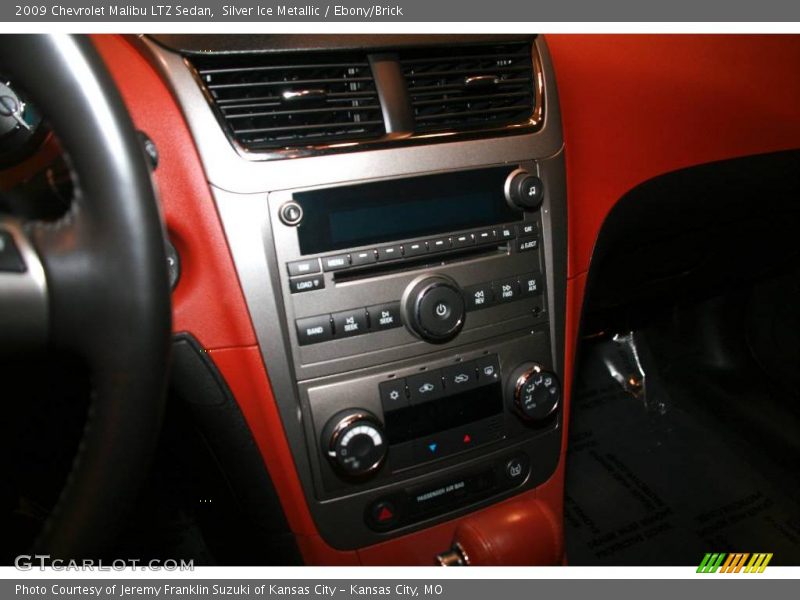 Silver Ice Metallic / Ebony/Brick 2009 Chevrolet Malibu LTZ Sedan