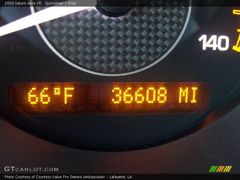 Quicksilver / Gray 2009 Saturn Aura XR