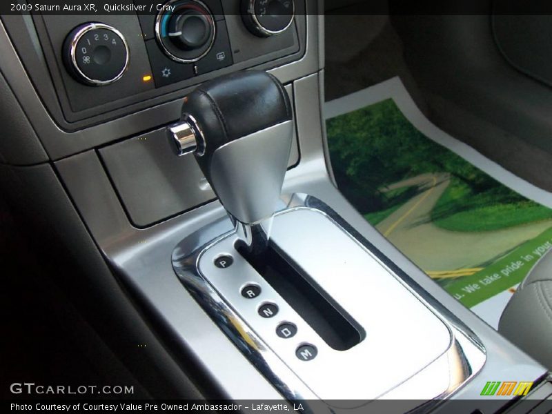 Quicksilver / Gray 2009 Saturn Aura XR