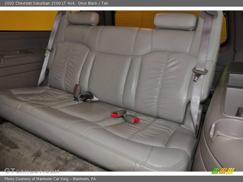 Onyx Black / Tan 2002 Chevrolet Suburban 1500 LT 4x4