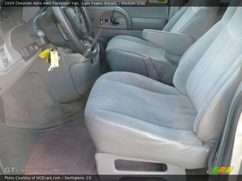 Light Pewter Metallic / Medium Gray 2004 Chevrolet Astro AWD Passenger Van