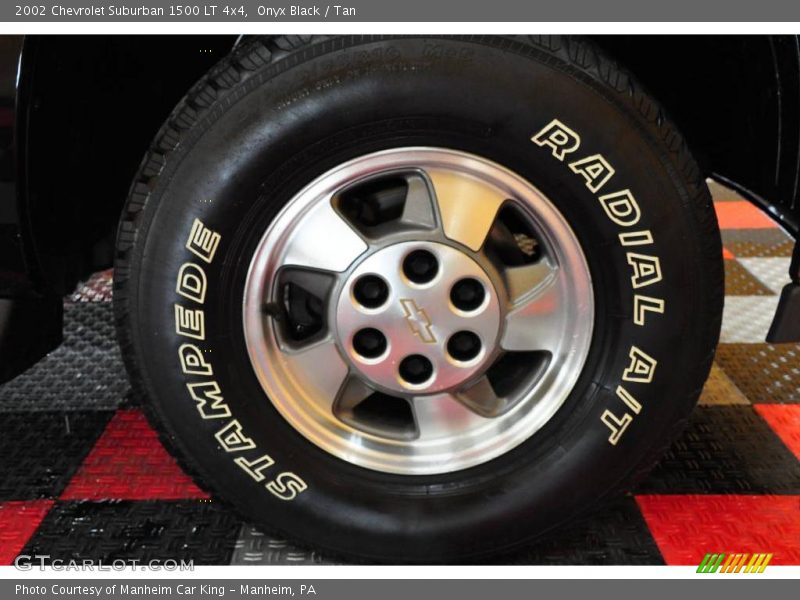 Onyx Black / Tan 2002 Chevrolet Suburban 1500 LT 4x4