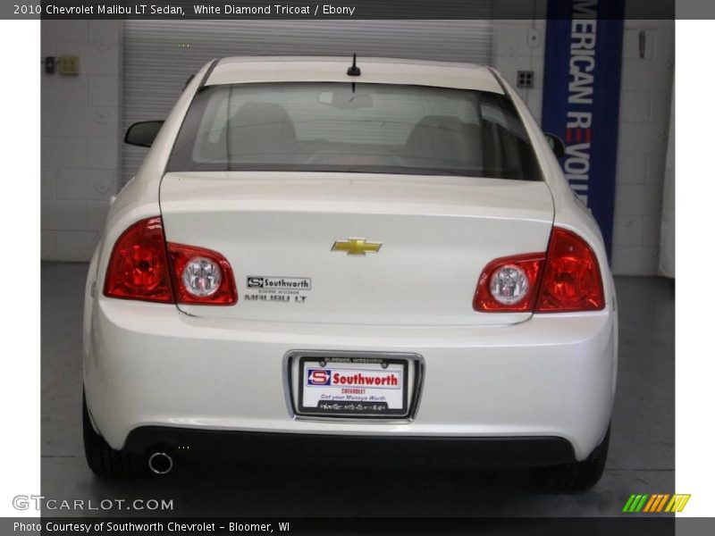 White Diamond Tricoat / Ebony 2010 Chevrolet Malibu LT Sedan