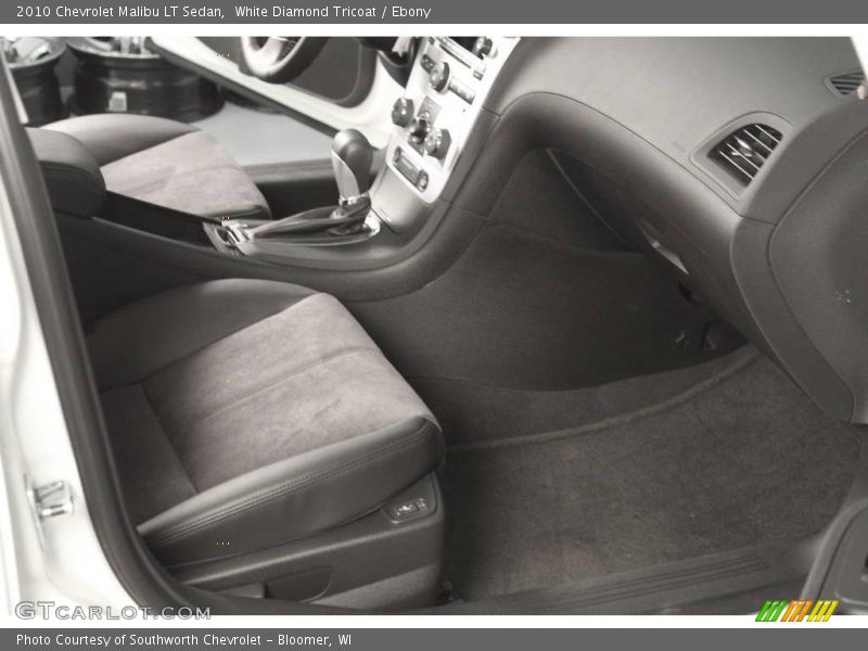 White Diamond Tricoat / Ebony 2010 Chevrolet Malibu LT Sedan