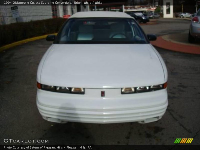 Bright White / White 1994 Oldsmobile Cutlass Supreme Convertible