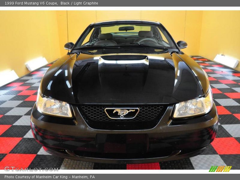 Black / Light Graphite 1999 Ford Mustang V6 Coupe