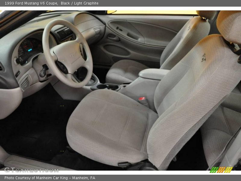 Black / Light Graphite 1999 Ford Mustang V6 Coupe