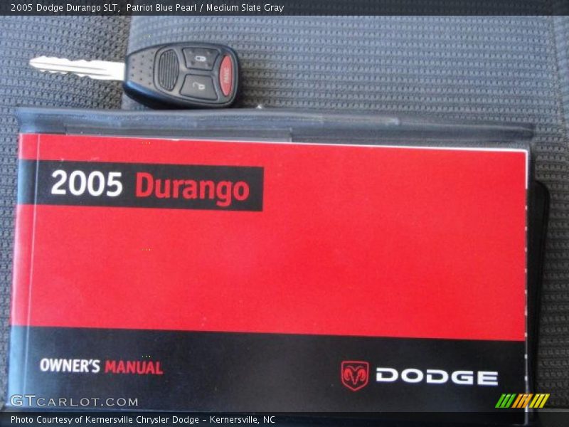 Patriot Blue Pearl / Medium Slate Gray 2005 Dodge Durango SLT