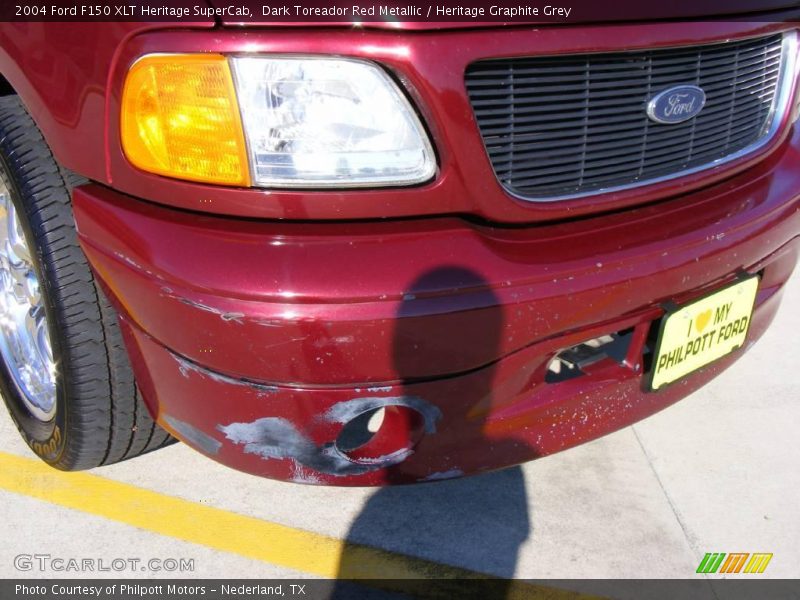 Dark Toreador Red Metallic / Heritage Graphite Grey 2004 Ford F150 XLT Heritage SuperCab