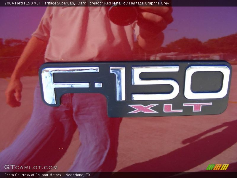 Dark Toreador Red Metallic / Heritage Graphite Grey 2004 Ford F150 XLT Heritage SuperCab