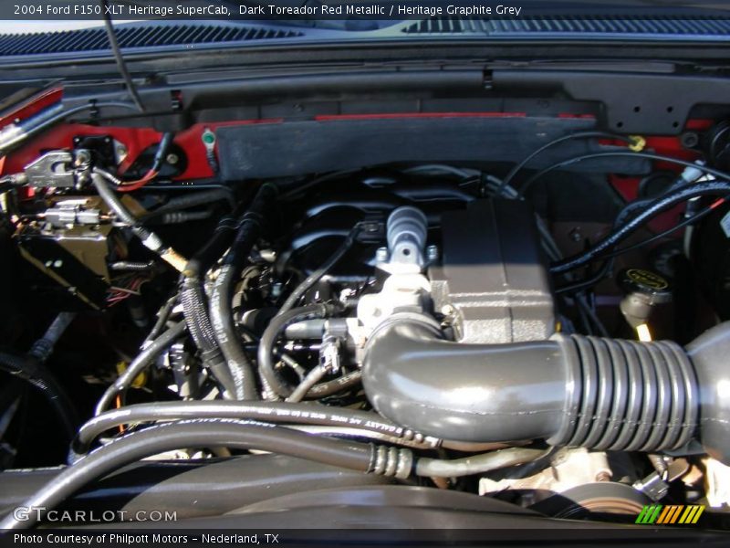 Dark Toreador Red Metallic / Heritage Graphite Grey 2004 Ford F150 XLT Heritage SuperCab