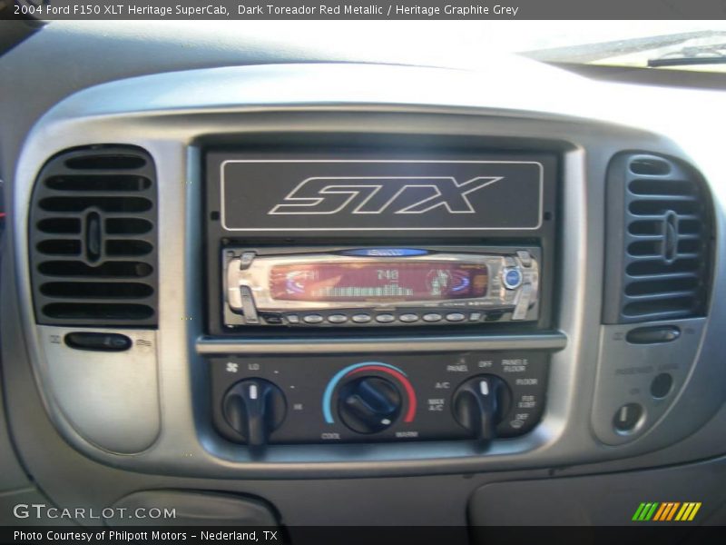 Dark Toreador Red Metallic / Heritage Graphite Grey 2004 Ford F150 XLT Heritage SuperCab
