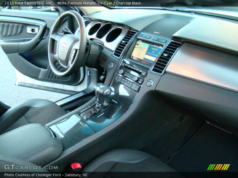 White Platinum Metallic Tri-Coat / Charcoal Black 2010 Ford Taurus SHO AWD