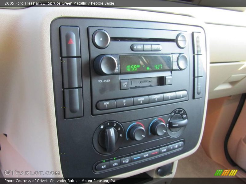 Spruce Green Metallic / Pebble Beige 2005 Ford Freestar SE