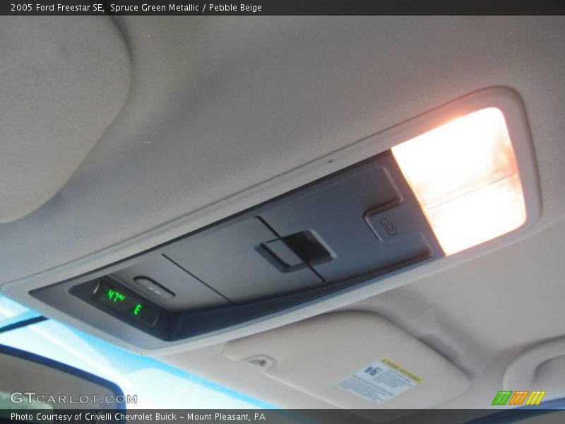 Spruce Green Metallic / Pebble Beige 2005 Ford Freestar SE