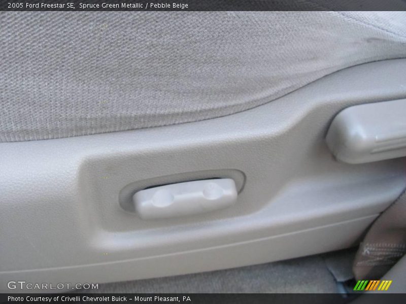 Spruce Green Metallic / Pebble Beige 2005 Ford Freestar SE