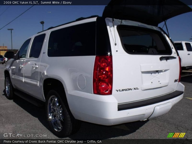 Summit White / Ebony 2009 GMC Yukon XL SLT