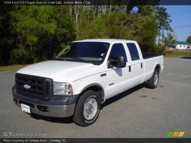 Oxford White / Tan 2006 Ford F250 Super Duty XL Crew Cab