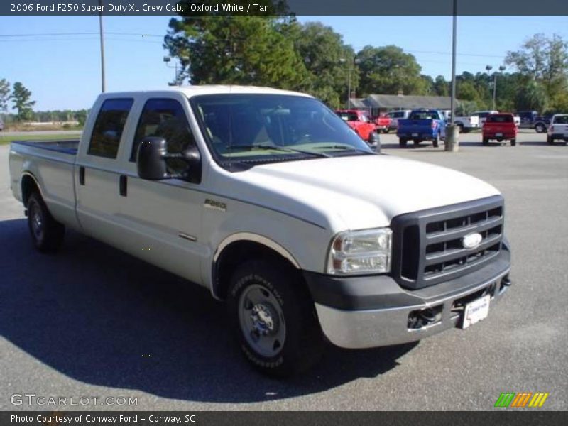 Oxford White / Tan 2006 Ford F250 Super Duty XL Crew Cab