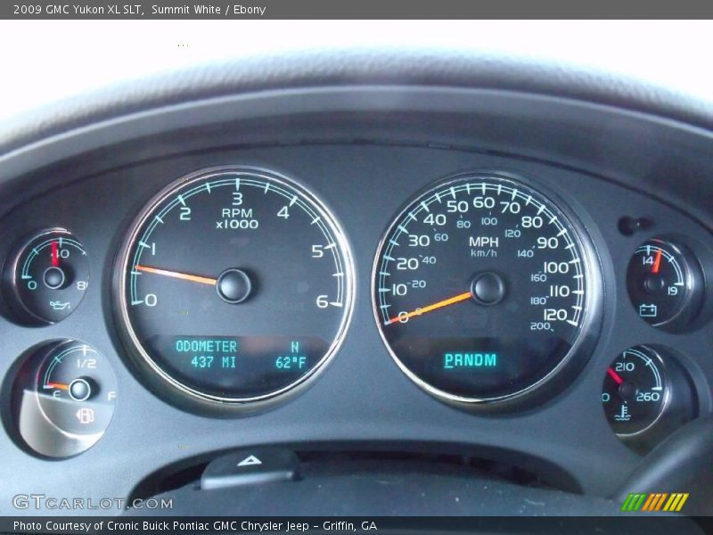 Summit White / Ebony 2009 GMC Yukon XL SLT
