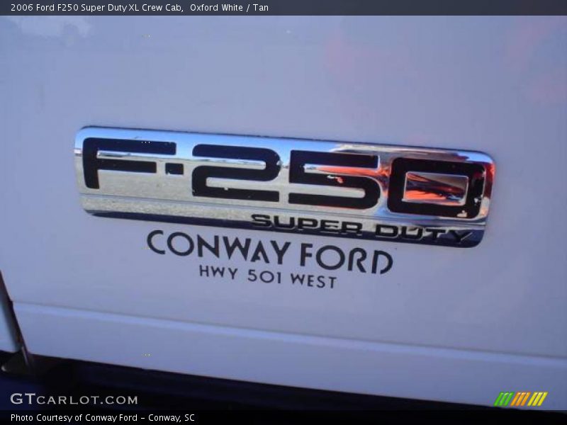Oxford White / Tan 2006 Ford F250 Super Duty XL Crew Cab