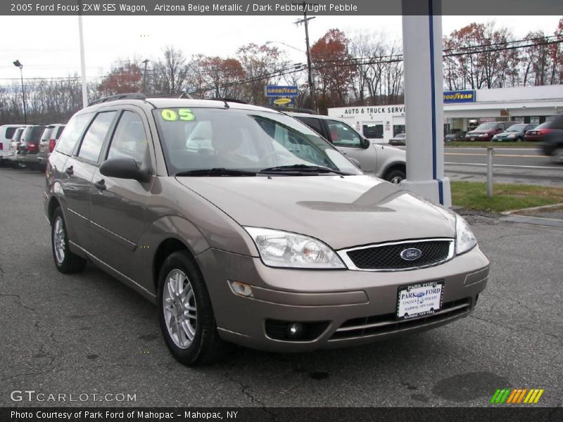 Arizona Beige Metallic / Dark Pebble/Light Pebble 2005 Ford Focus ZXW SES Wagon