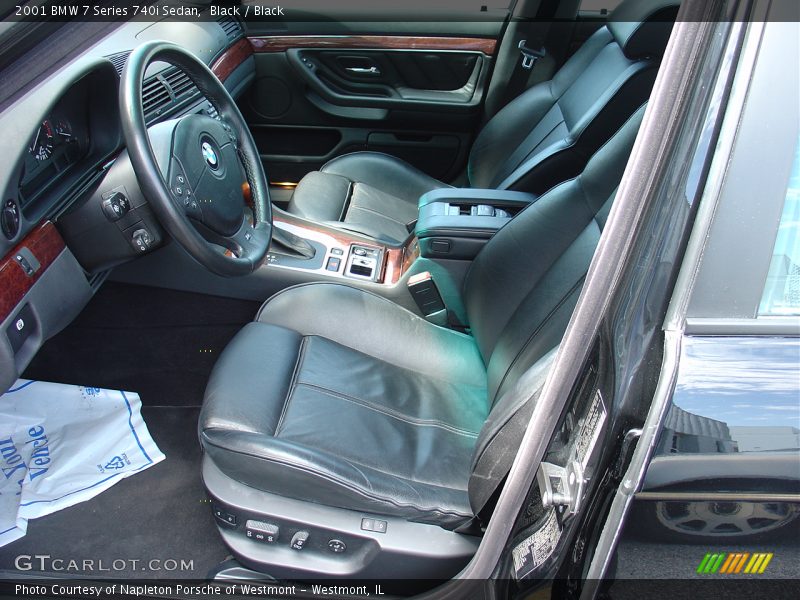Black / Black 2001 BMW 7 Series 740i Sedan